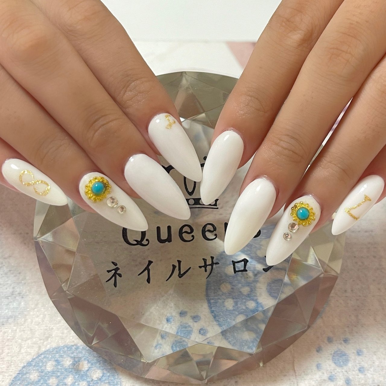 ハンド ロング Queensネイルサロンのネイルデザイン No ネイルブック