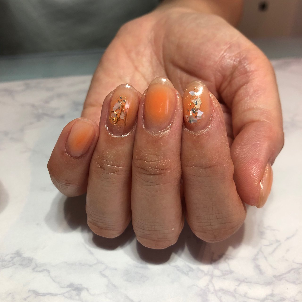 ハンド チーク オレンジ ジェル お客様 Renのネイルデザイン No ネイルブック