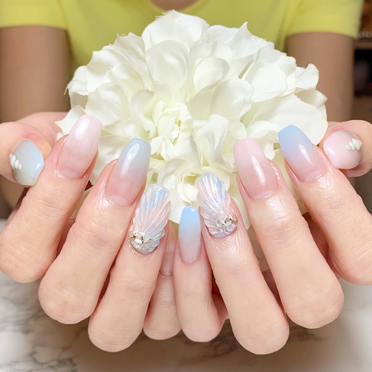 夏 オフィス ハンド グラデーション 水滴 岐阜市 Nail Beaute M Ripのネイルデザイン No ネイルブック