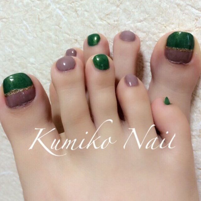 秋 フット ワンカラー バイカラー ショート Kumiko Nailのネイルデザイン No ネイルブック