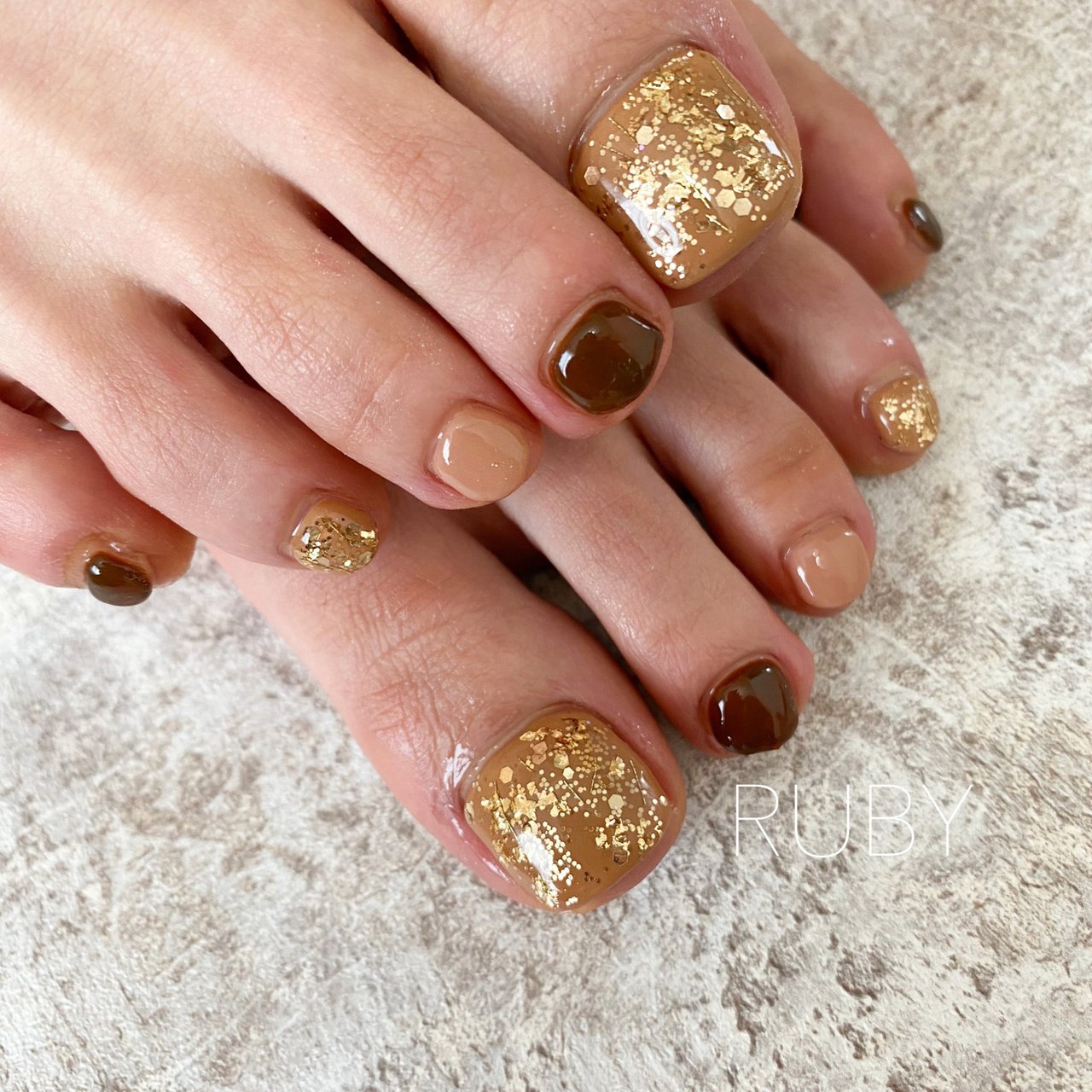 夏 フット ラメ ブラウン ペディキュア Ruby Nail07のネイルデザイン No ネイルブック