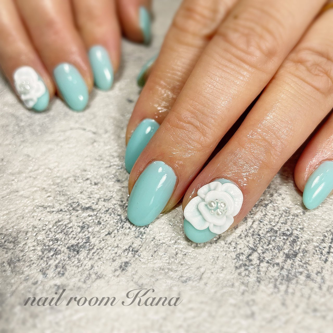 夏 ハンド ワンカラー 3d ミディアム Nail Room Kanaのネイルデザイン No ネイルブック