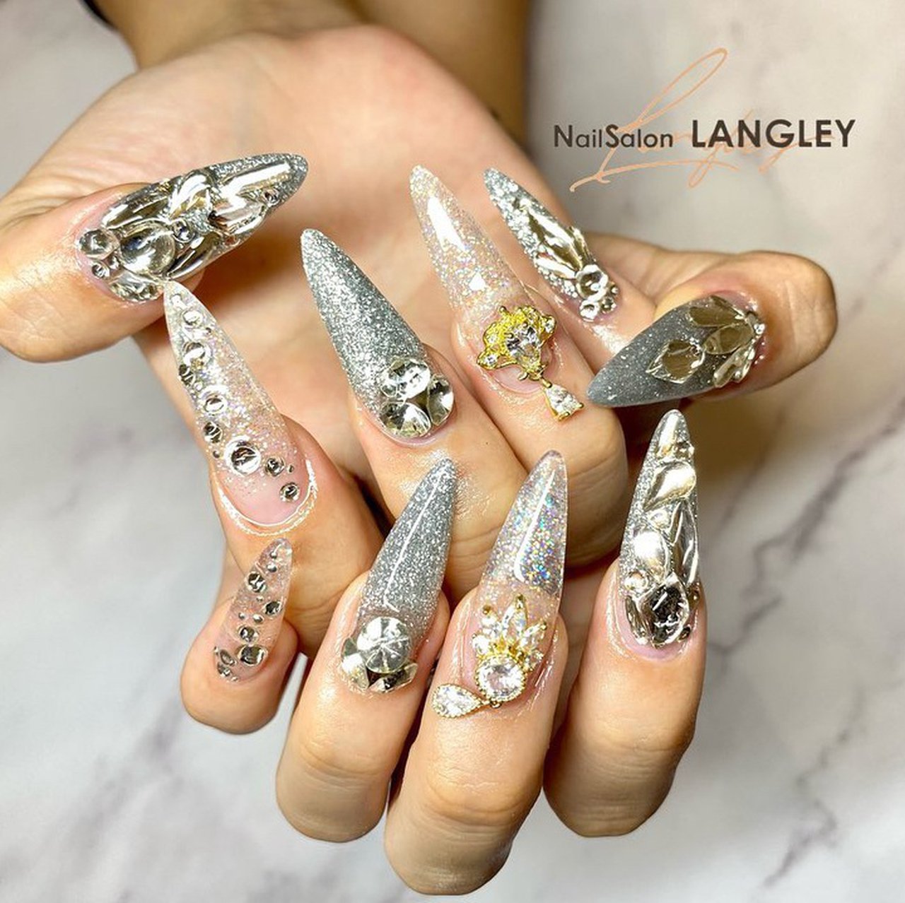 秋 冬 ブライダル パーティー ハンド Nailsalon Langleyのネイルデザイン No ネイルブック