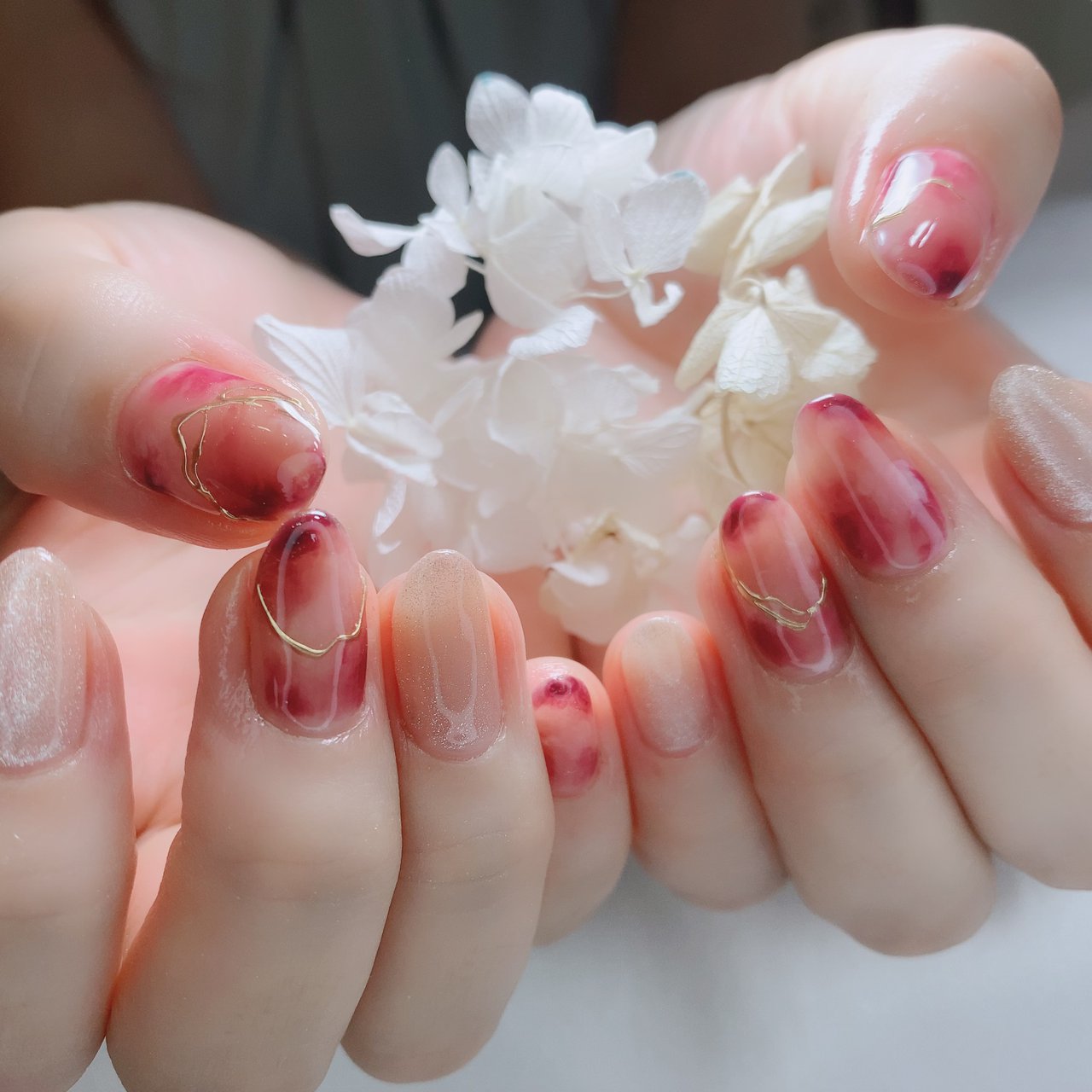 秋 冬 ハンド タイダイ 大理石 Nailandbeautyアンドネイルアンドビューティーのネイルデザイン No ネイルブック