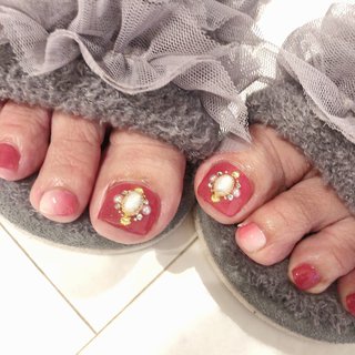 ピンク レッド ペディキュアのネイルデザイン ネイルブック