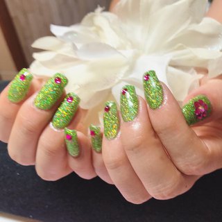 人気順 派手可愛いのネイルデザイン ネイルブック