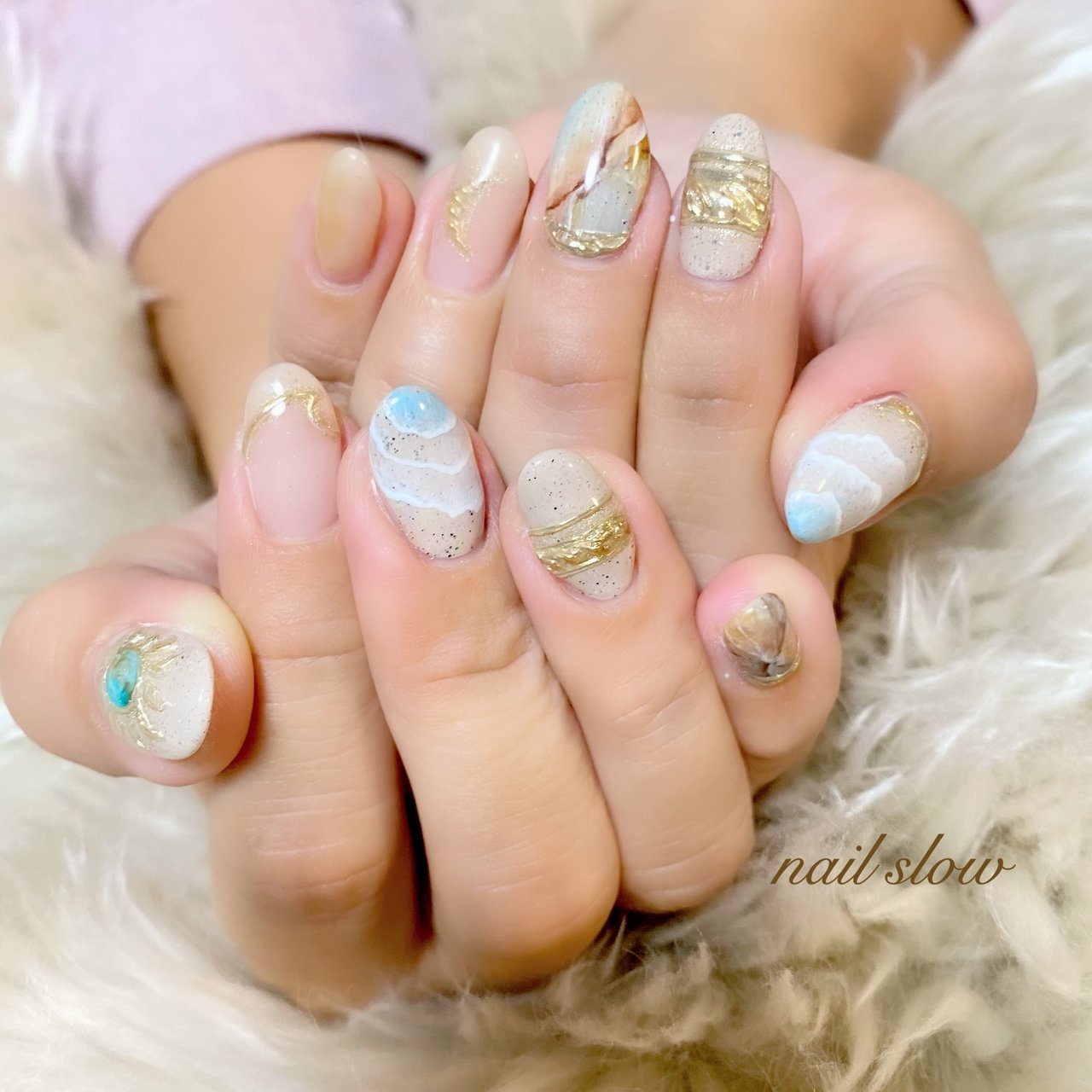 夏 シンプル ショート ベージュ 水色 Slow Nailのネイルデザイン No ネイルブック