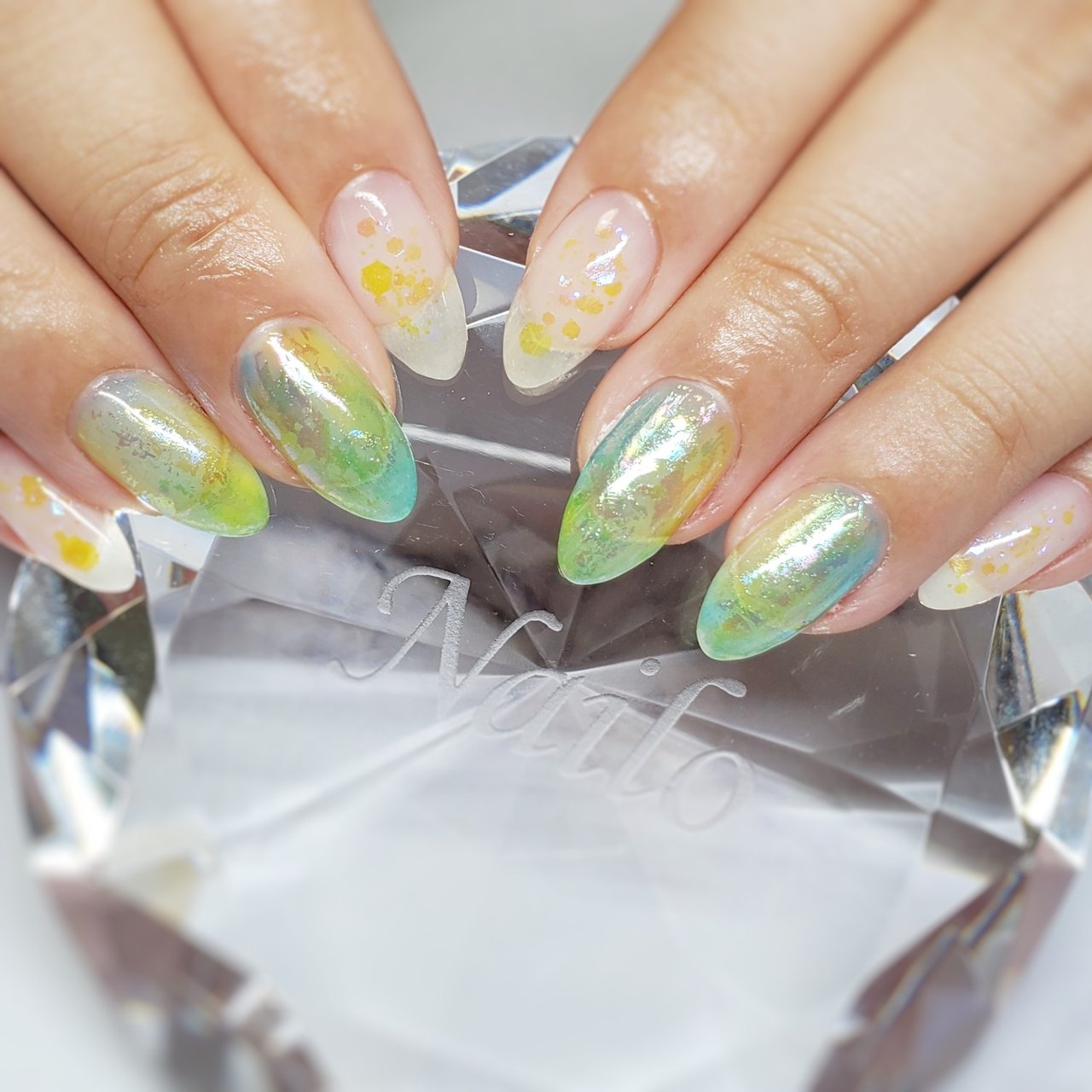 夏 梅雨 海 リゾート ホログラム Nailsalon Nailoのネイルデザイン No ネイルブック