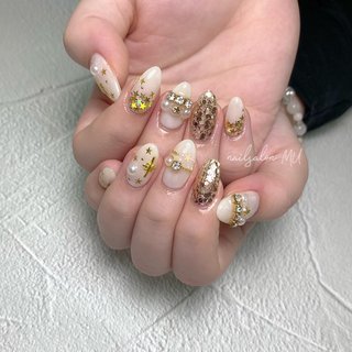 ストーンチェーンのネイルデザイン ネイルブック