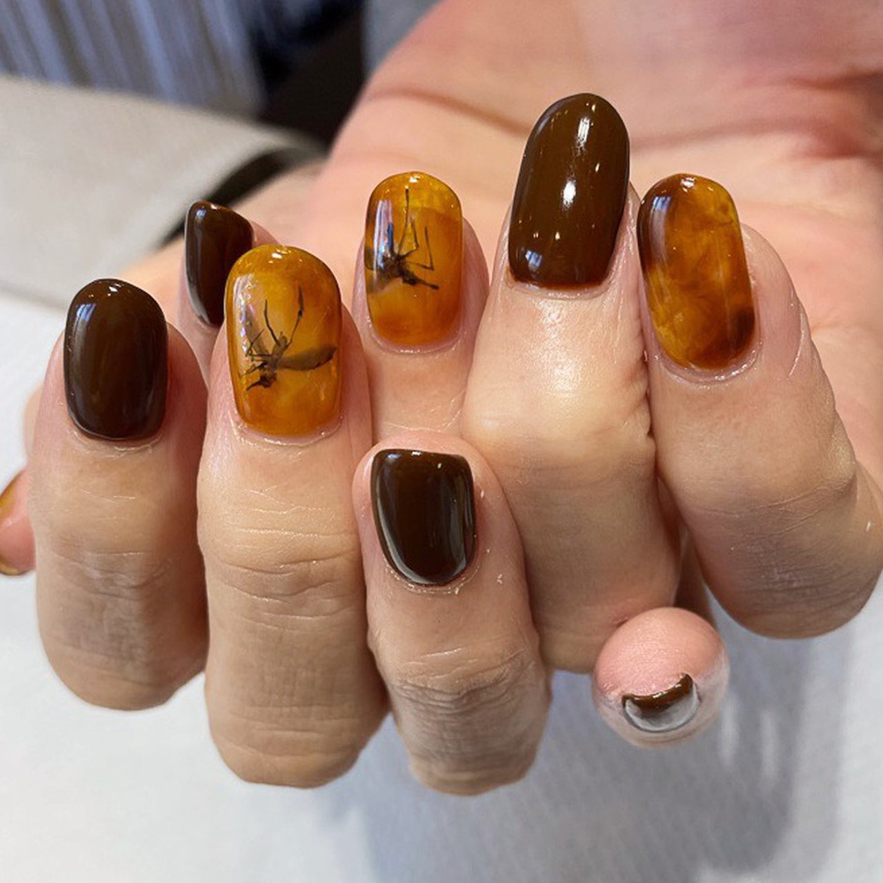 秋 冬 ハンド シンプル ワンカラー Mami Private Nail Salon Fika のネイルデザイン No ネイルブック