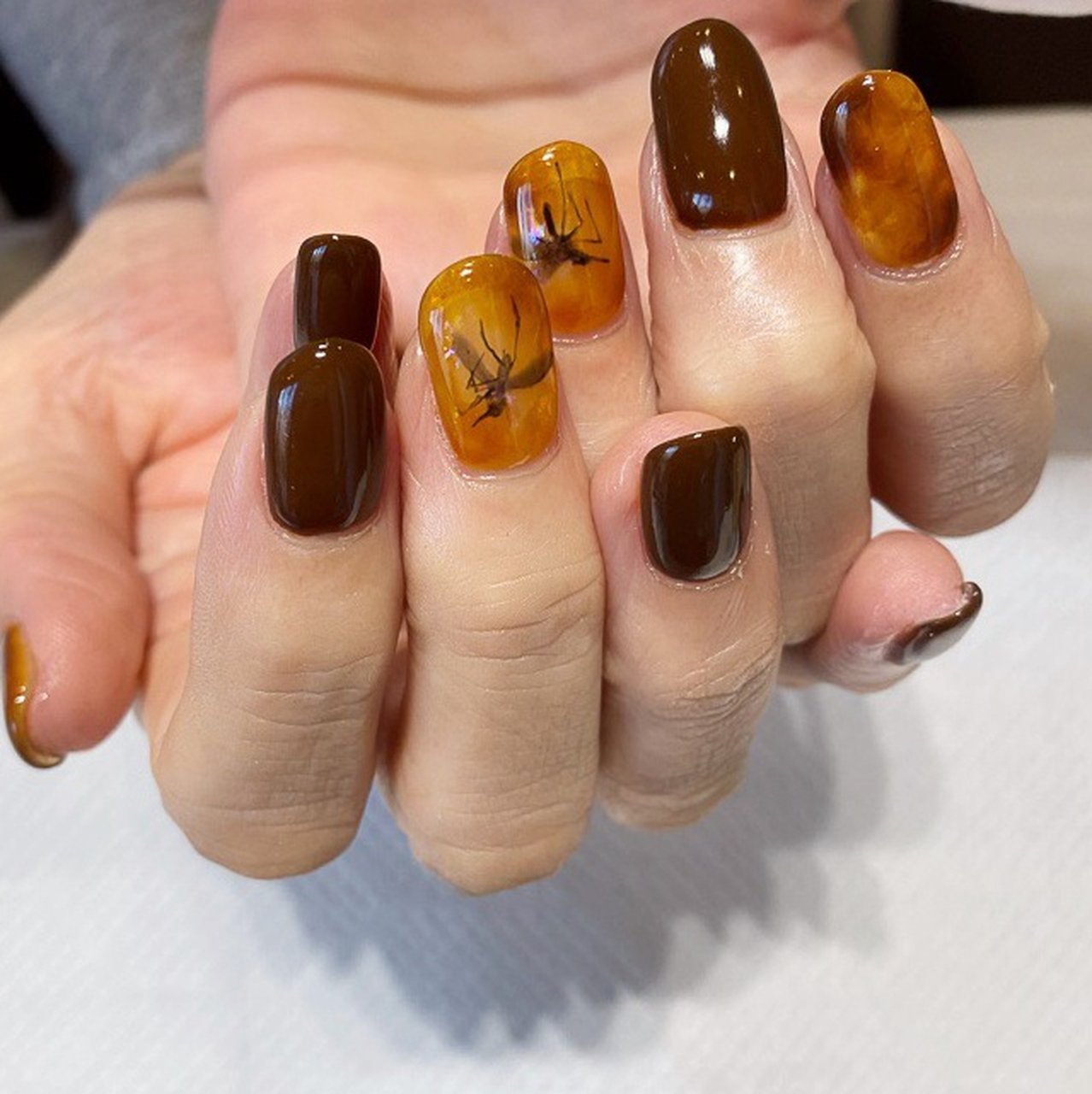 秋 冬 ハンド シンプル ワンカラー Mami Nail Salon Fika のネイルデザイン No ネイルブック