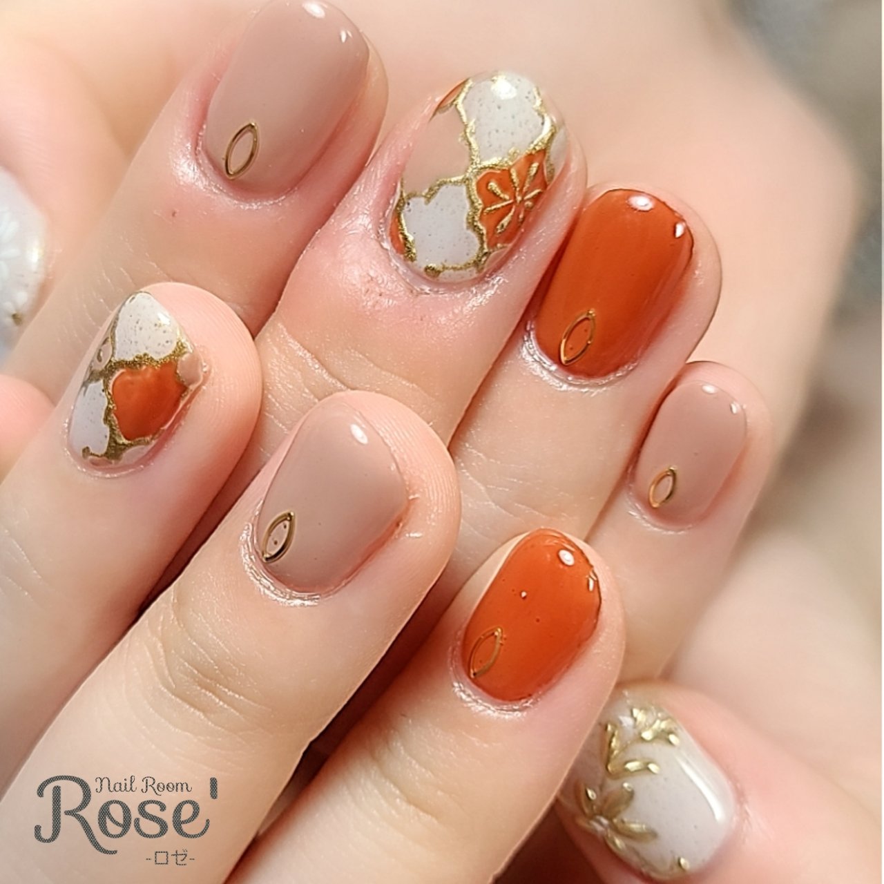 秋/ハンド/ワンカラー/フラワー/エスニック - Nail Salon Rose