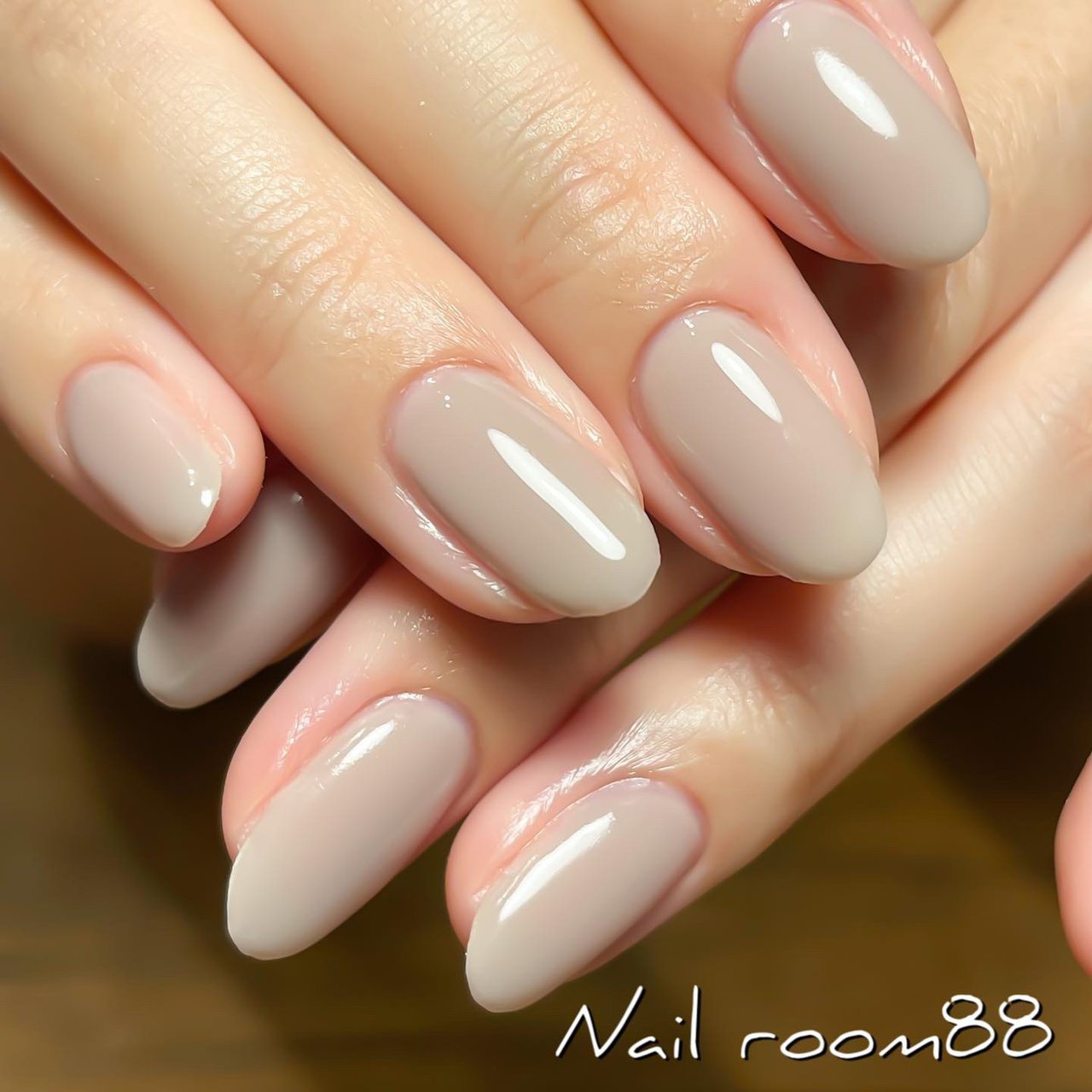 グレージュ Nail Room 阿部 なつみのネイルデザイン No ネイルブック