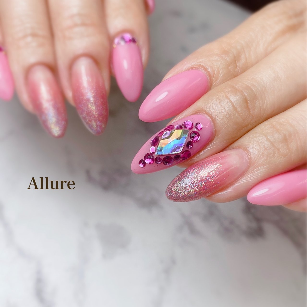 ハンド ピンク ジェルネイル Allure アリュール 京都のネイルデザイン No ネイルブック