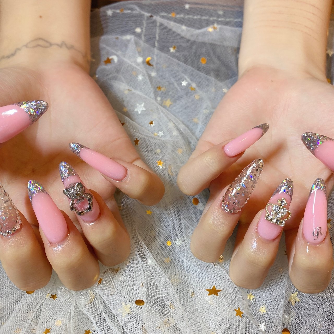 ピンク シルバー パンダ Nail 川崎のネイルデザイン No ネイルブック