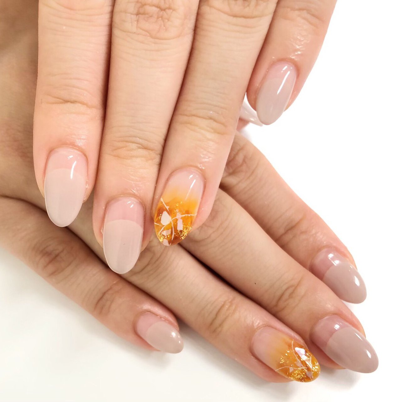 秋 冬 ハロウィン オフィス 変形フレンチ パラジェル取扱店 Nail Beauty コルン赤坂 溜池山王のネイル デザイン No ネイルブック