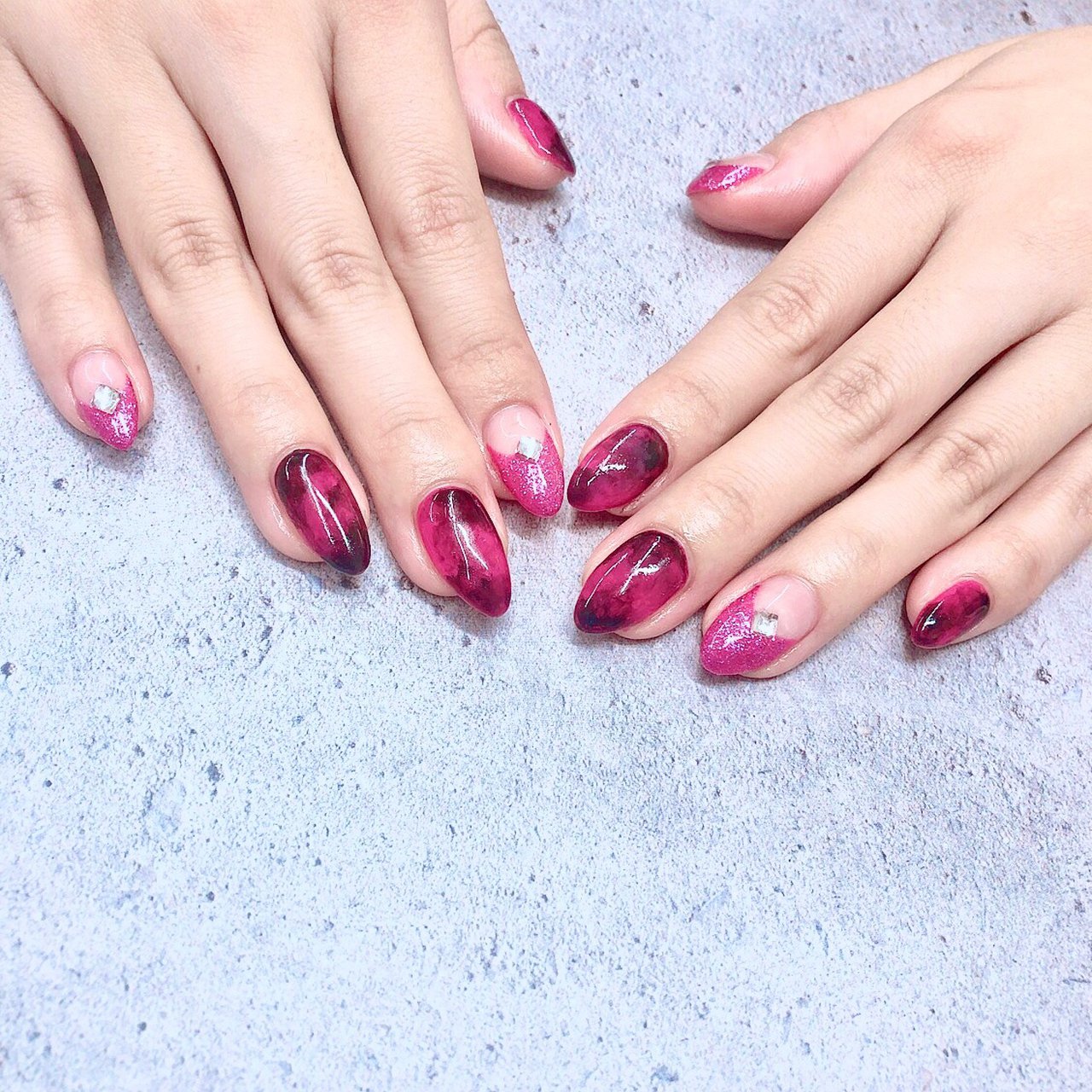 ピンク ブラック Crystal R Nail Salon のネイルデザイン No ネイルブック