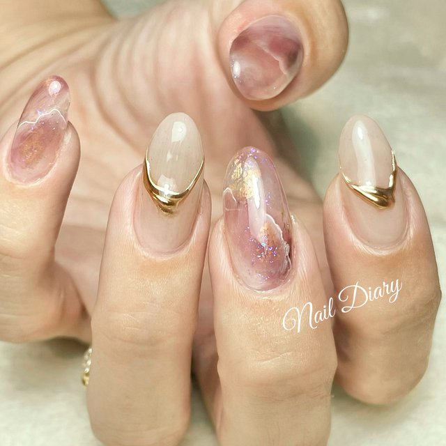 キレイめ派vsカジュアル派 秋のニュアンスネイル 21