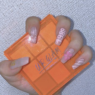 21年 新着順 左右非対称のネイルデザイン ネイルブック