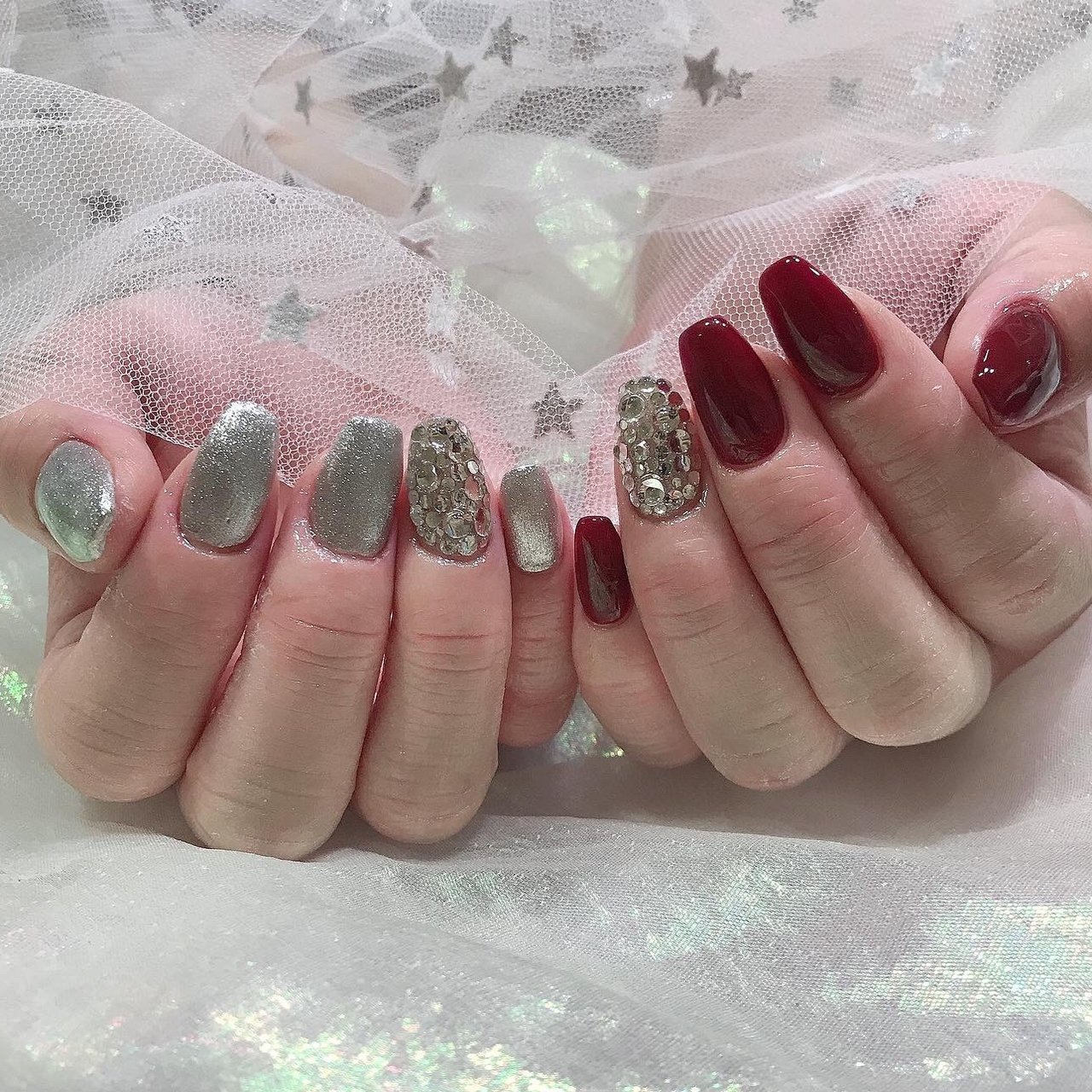 秋 ハンド ワンカラー ロング レッド Kiraraのネイルデザイン No ネイルブック