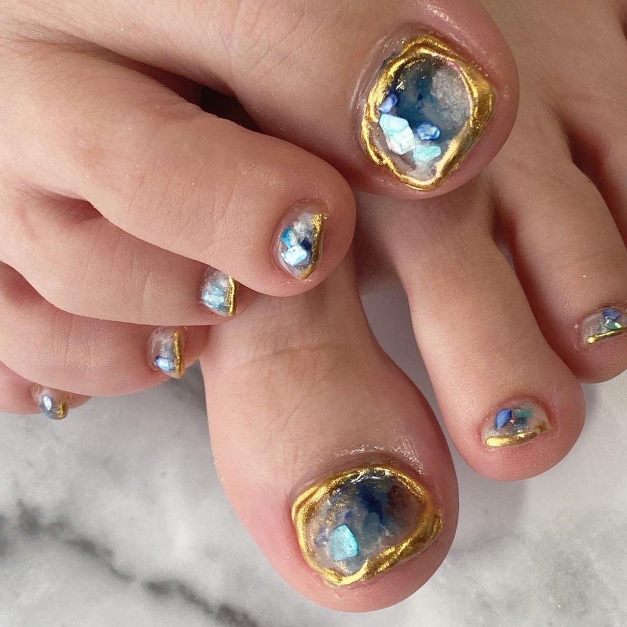 秋 フット シェル 大理石 ニュアンス Reiko Takeuchiのネイルデザイン No ネイルブック