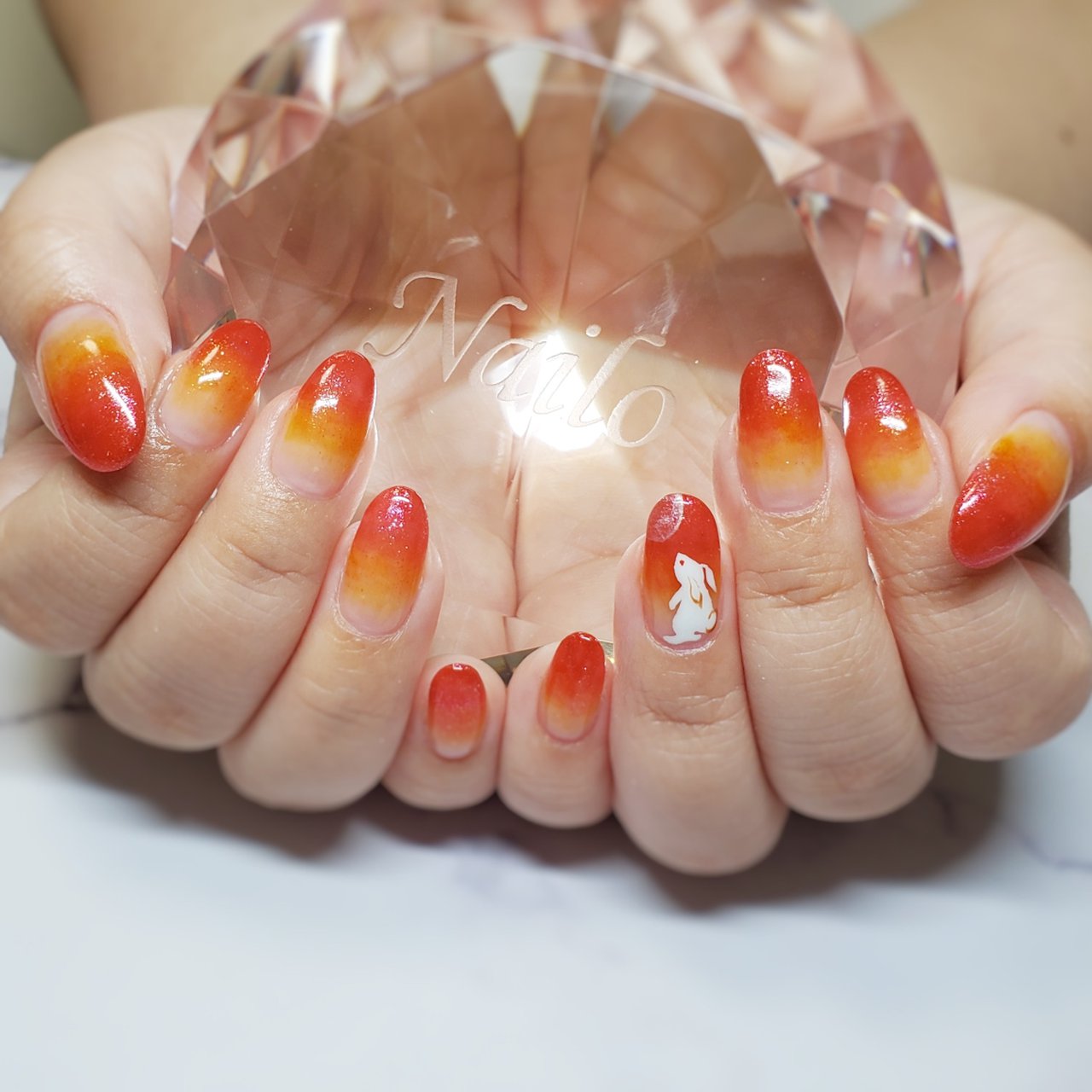 秋 グラデーション 和柄 レッド イエロー Nailsalon Nailoのネイルデザイン No ネイルブック