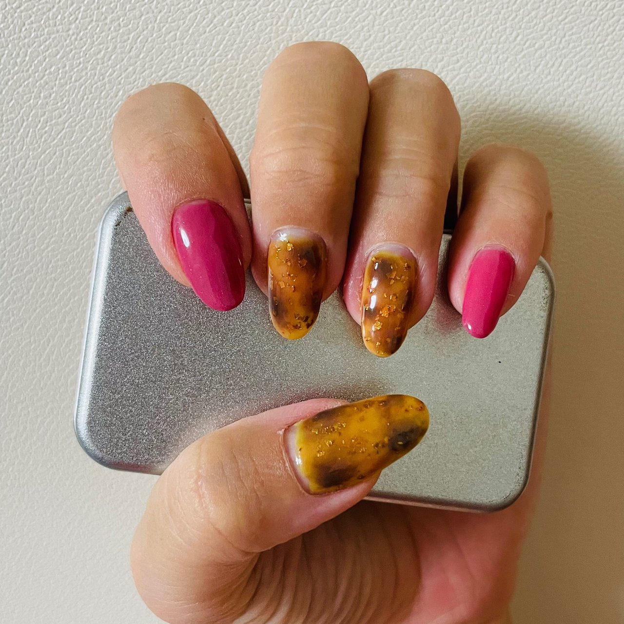 秋 ハンド べっ甲 ピンク イエロー Mamipyのネイルデザイン No ネイルブック