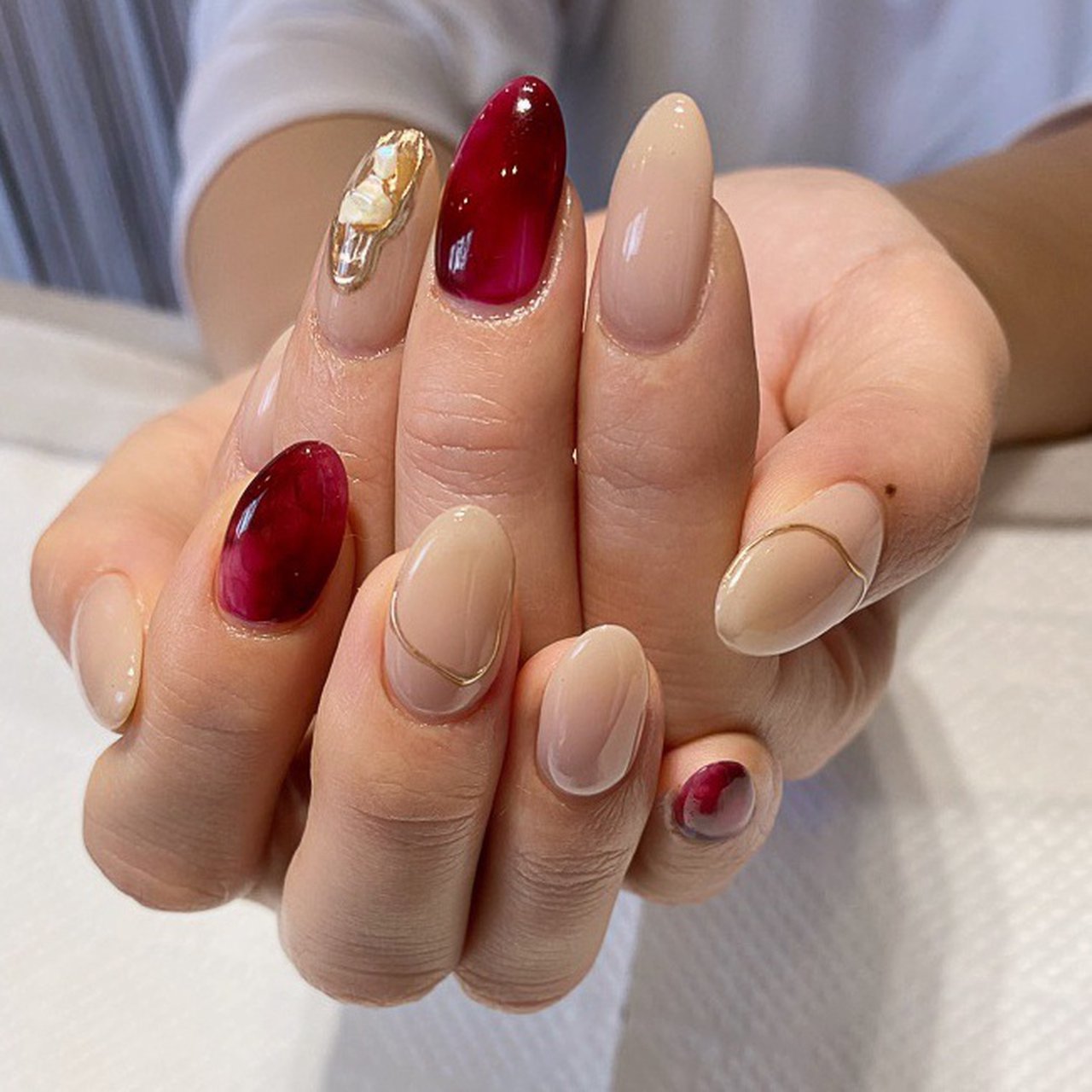 秋 冬 ハンド シンプル ワンカラー Mami Private Nail Salon Fika のネイルデザイン No ネイルブック