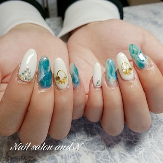 梅雨 水色のネイルデザイン ネイルブック