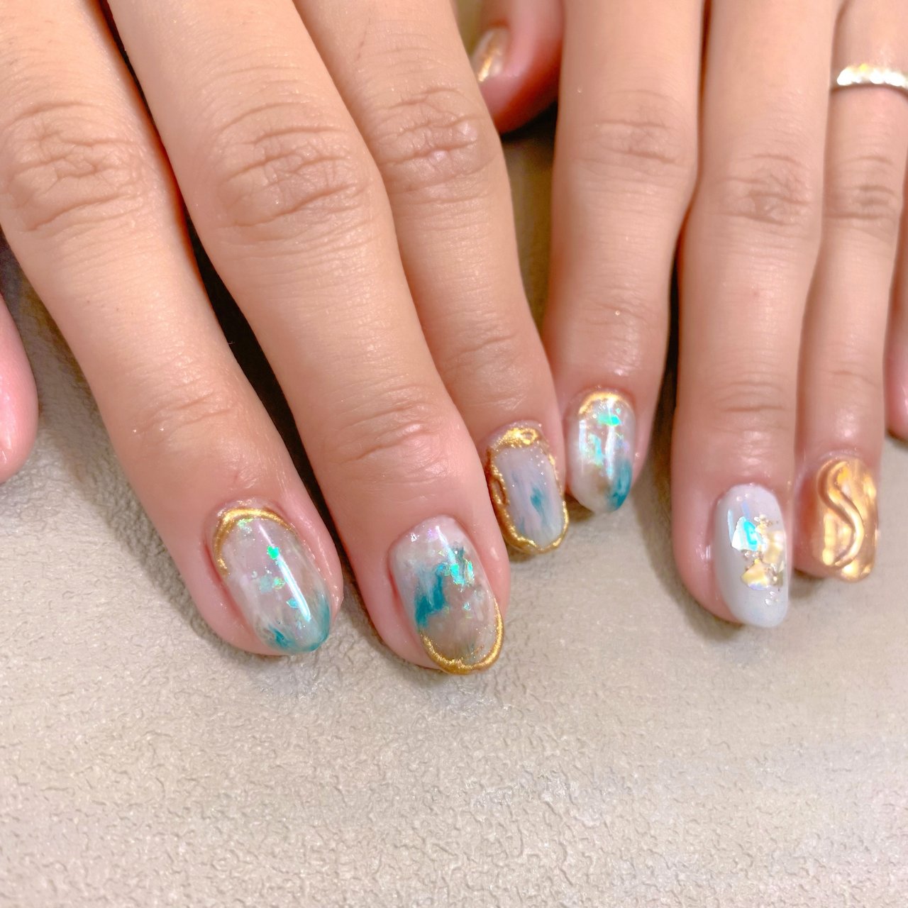 海 ブライダル ハンド ニュアンス ミディアム Thursday Yumiのネイルデザイン No ネイルブック