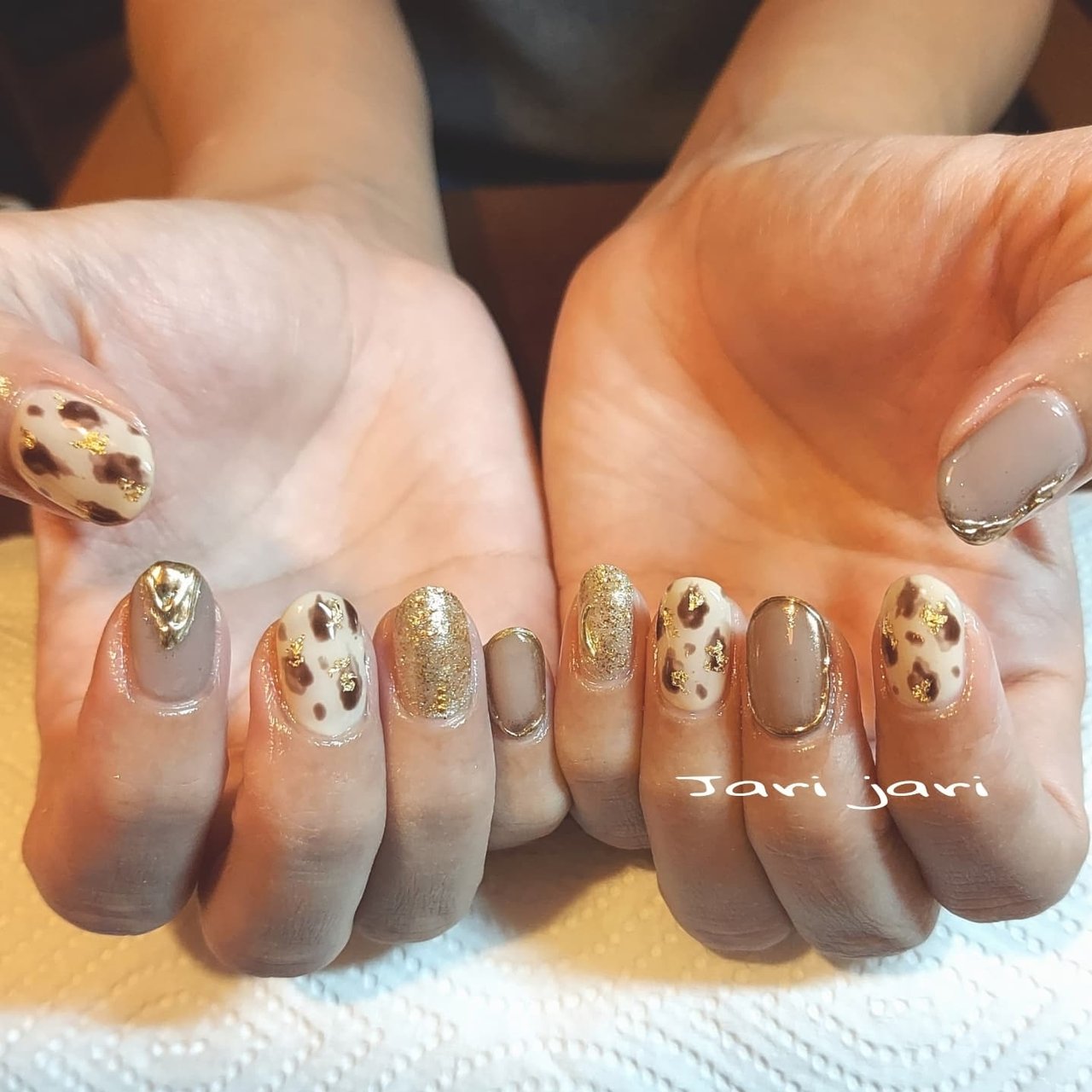 秋 ラメ ニュアンス ミラー アイシング Miki Abeのネイルデザイン No ネイルブック