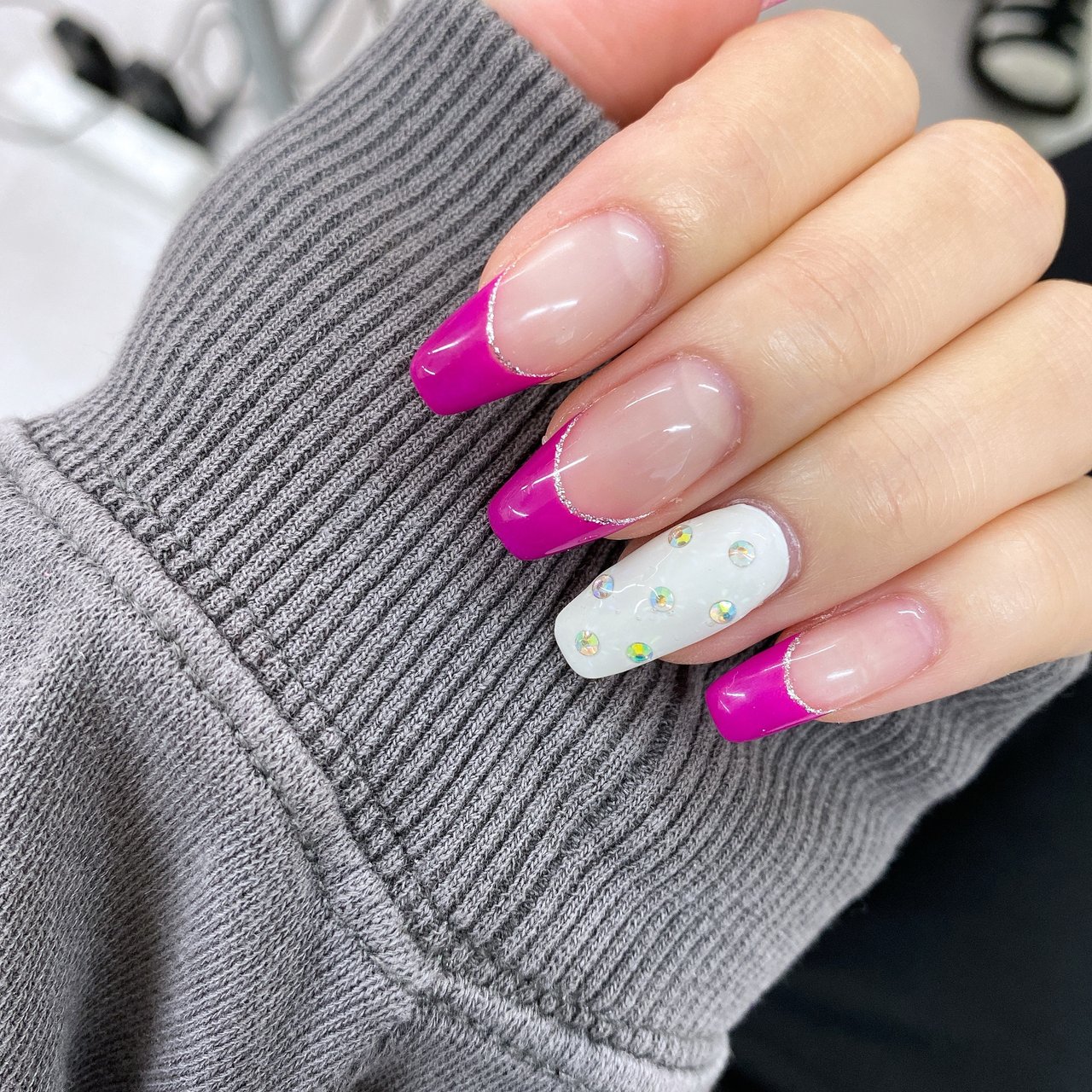 オールシーズン ハンド フレンチ デコ ドット I9869mのネイルデザイン No ネイルブック