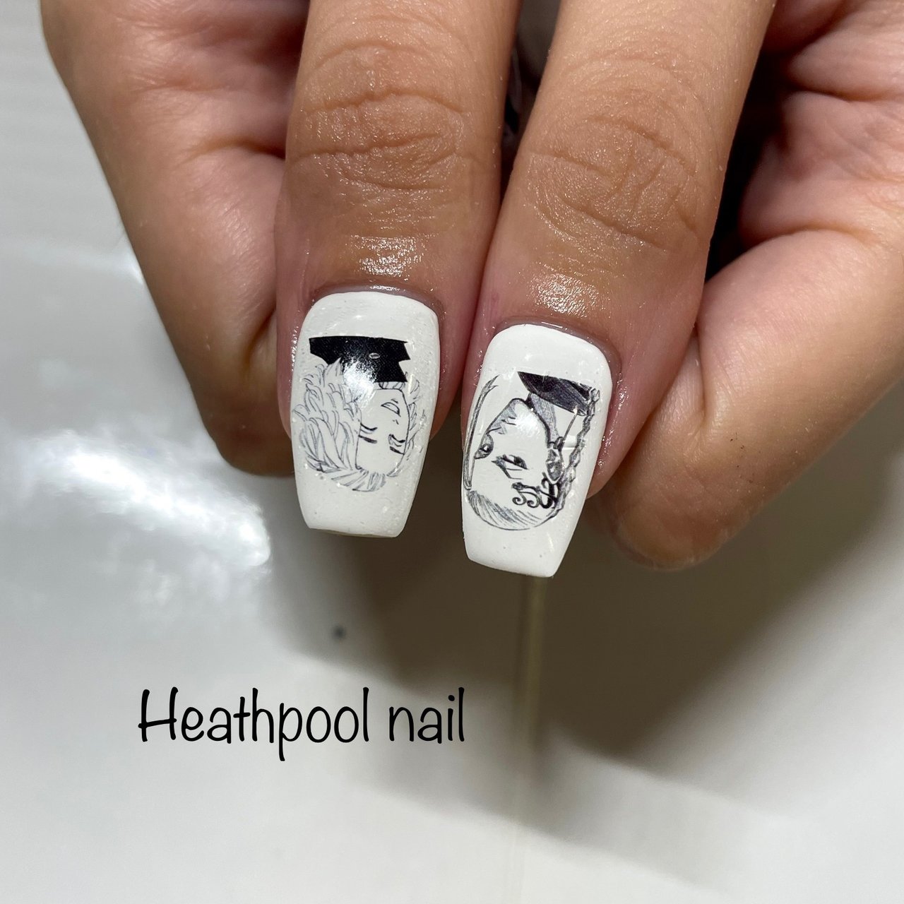 ハンド 痛ネイル ホワイト ブラック ジェルネイル Heathpoolnailのネイルデザイン No ネイルブック
