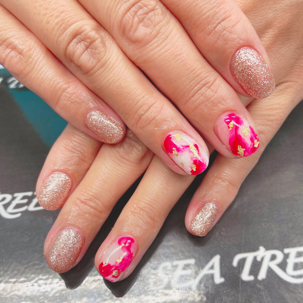 ハンド ピンク レッド ジェルネイル お客様 Maottyのネイルデザイン No ネイルブック