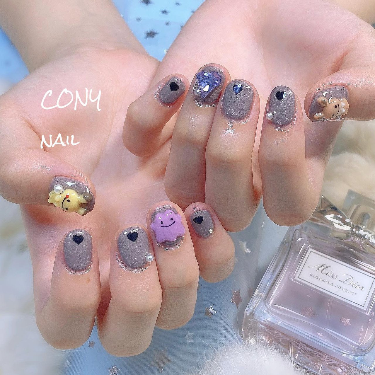 痛ネイル キャラクター 3d ピンク グレージュ Cony Nail 福岡薬院ネイルのネイルデザイン No ネイルブック