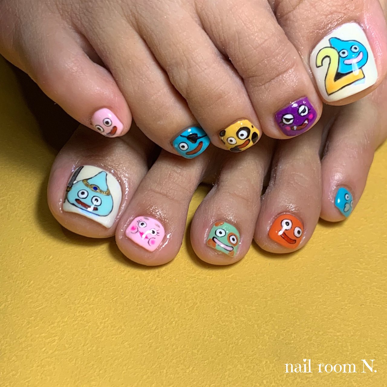 オールシーズン フット 痛ネイル キャラクター カラフル Nonのネイルデザイン No ネイルブック