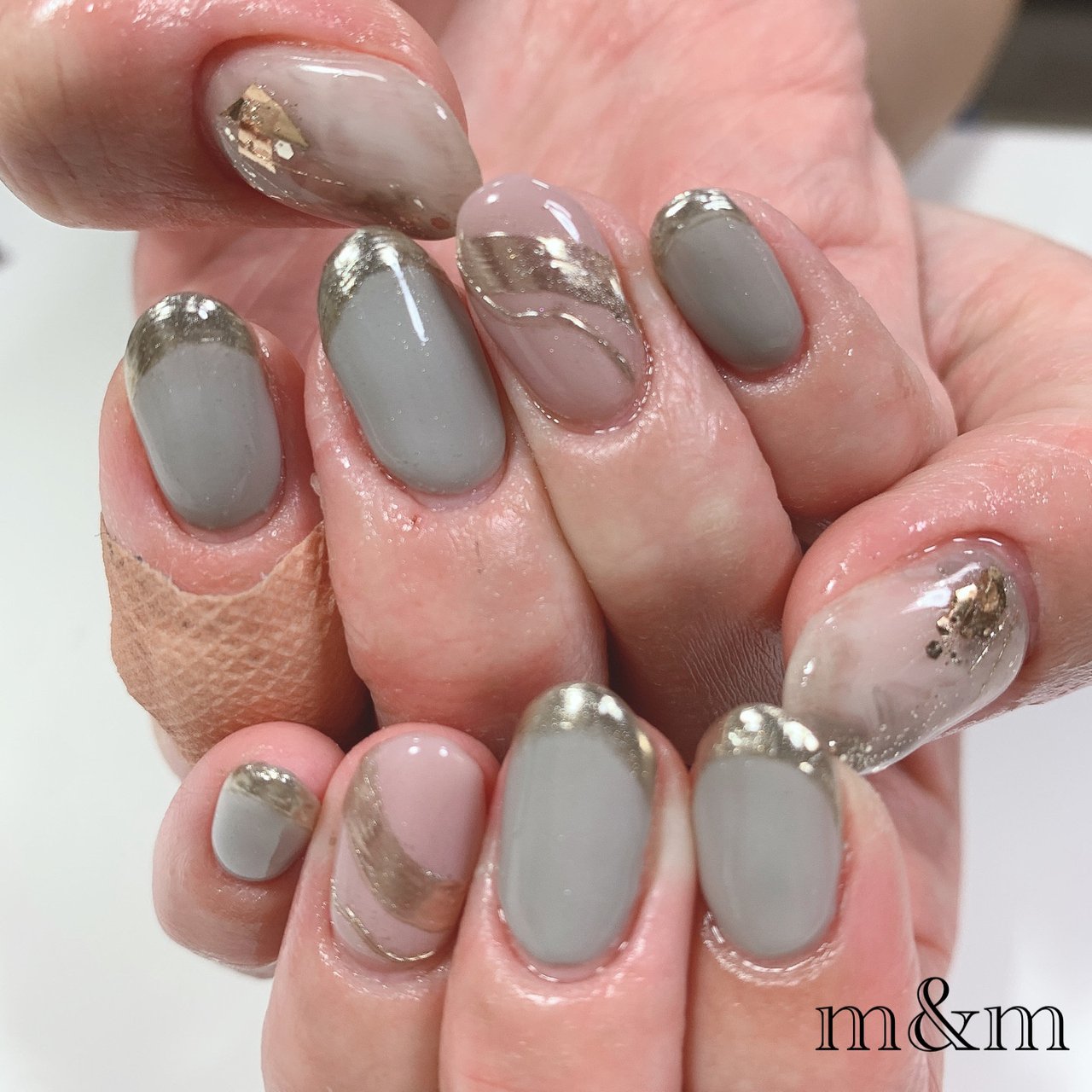 オールシーズン ハンド フレンチ ニュアンス ミラー Nail Salon M Mのネイルデザイン No ネイルブック