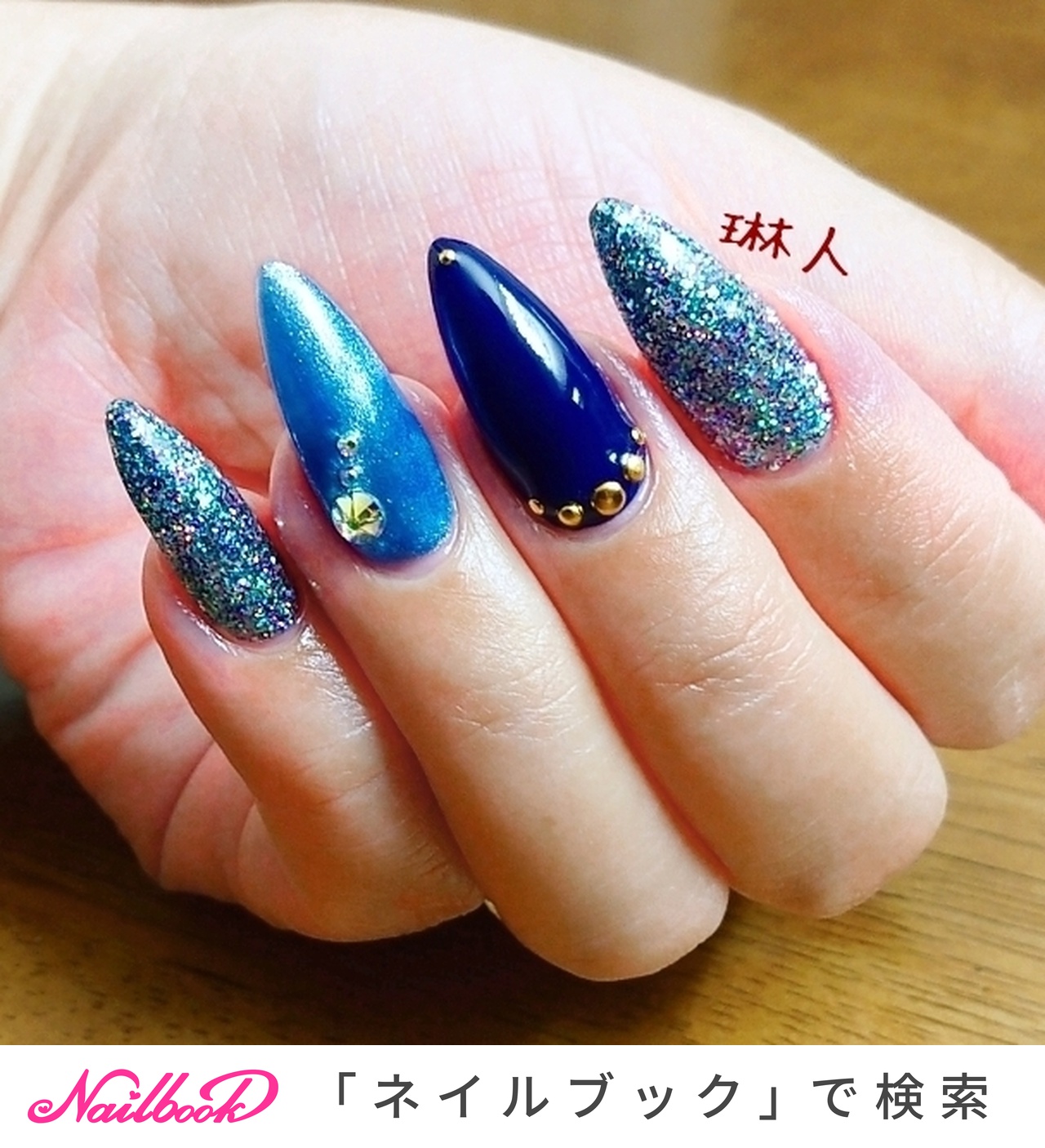 ネイビー シルバー セルフネイルのネイルデザイン ネイルブック