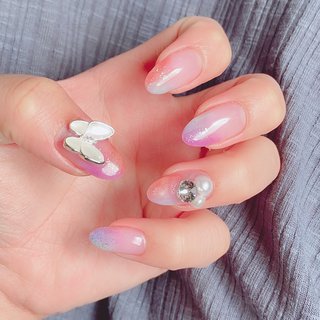 グラデーション オーロラ 水色のネイルデザイン ネイルブック