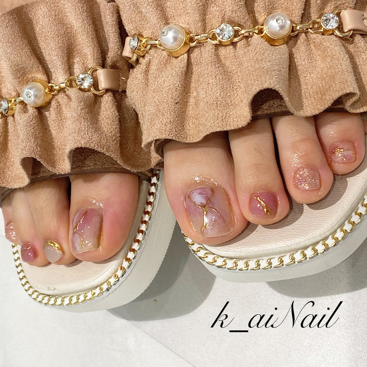 オールシーズン フット 大理石 ピンク ペディキュア Airiのネイルデザイン No ネイルブック