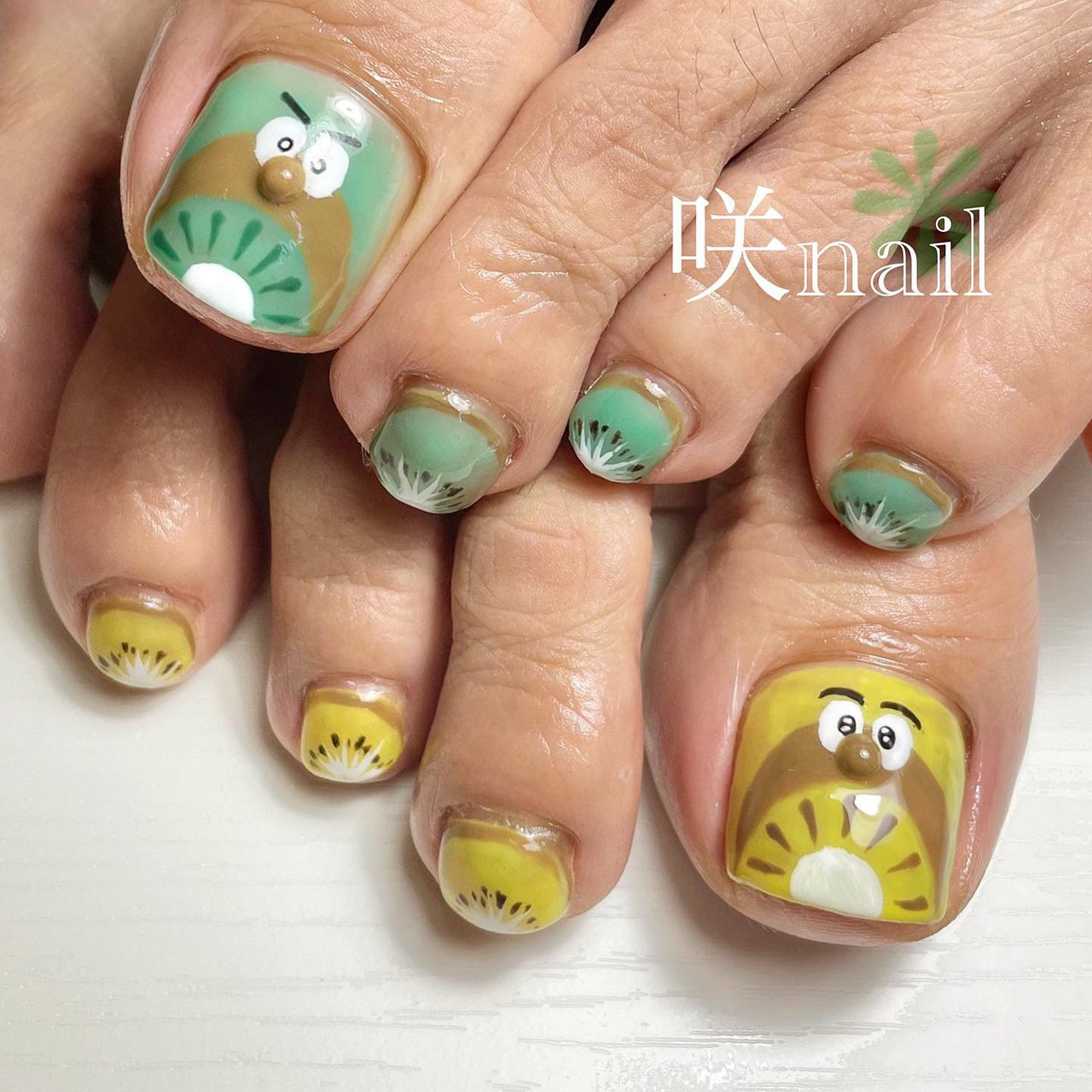 夏 オールシーズン 女子会 フット 痛ネイル 咲nail サキネイル のネイルデザイン No ネイルブック