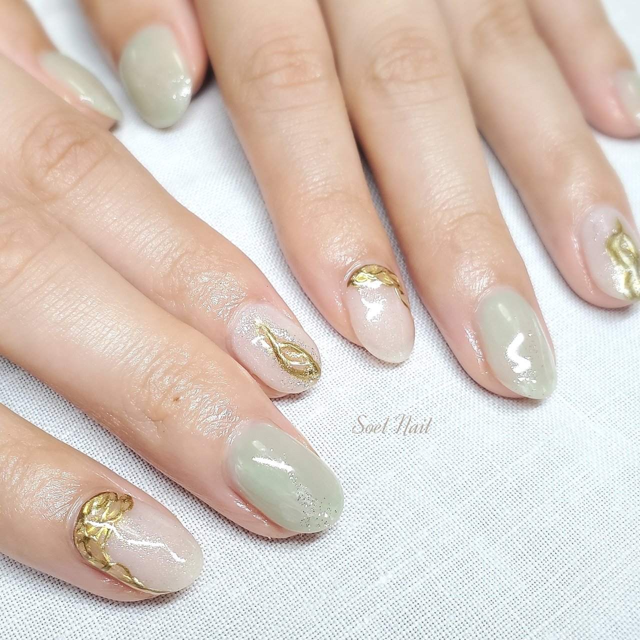 秋 オールシーズン ブライダル ハンド ラメ Soel Nailのネイルデザイン No ネイルブック