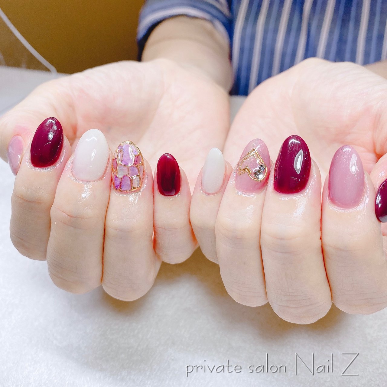 ハンド シェル ハート ステンドグラス ミラー Nail Z ネイルジー のネイルデザイン No ネイルブック