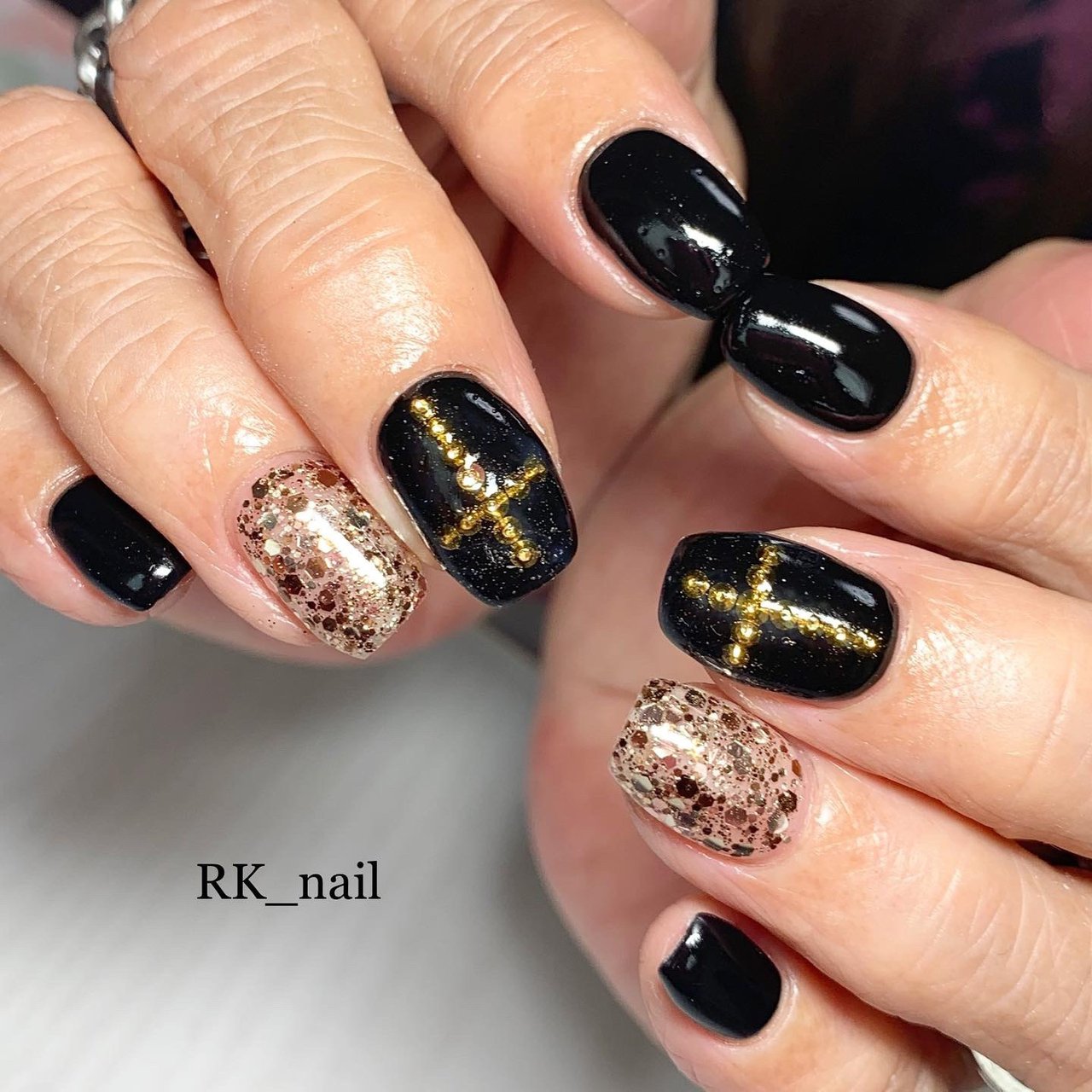 オールシーズン ハンド シンプル ホログラム ラメ Rk Nail ｱｰﾙｹｲﾈｲﾙ のネイルデザイン No ネイルブック