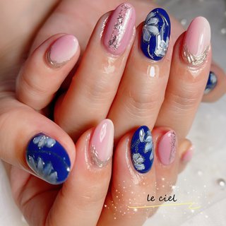 グラデーション ピンク ネイビーのネイルデザイン ネイルブック