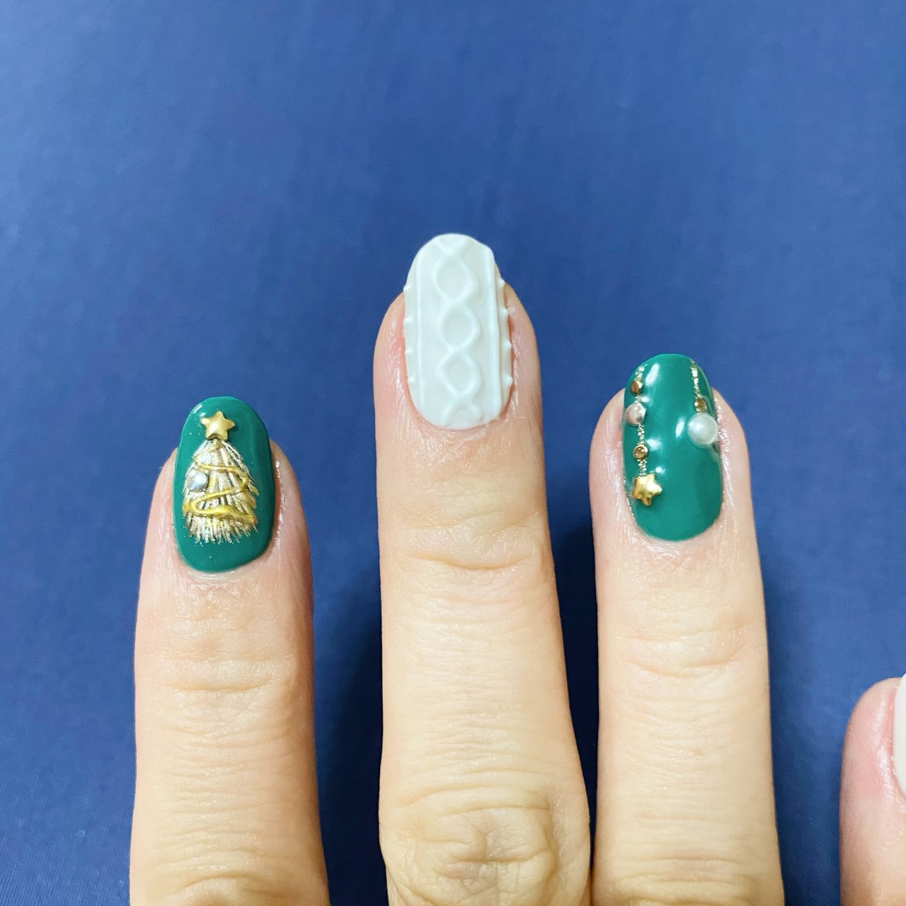 冬 クリスマス ハンド シンプル ワンカラー Sallyのネイルデザイン No ネイルブック