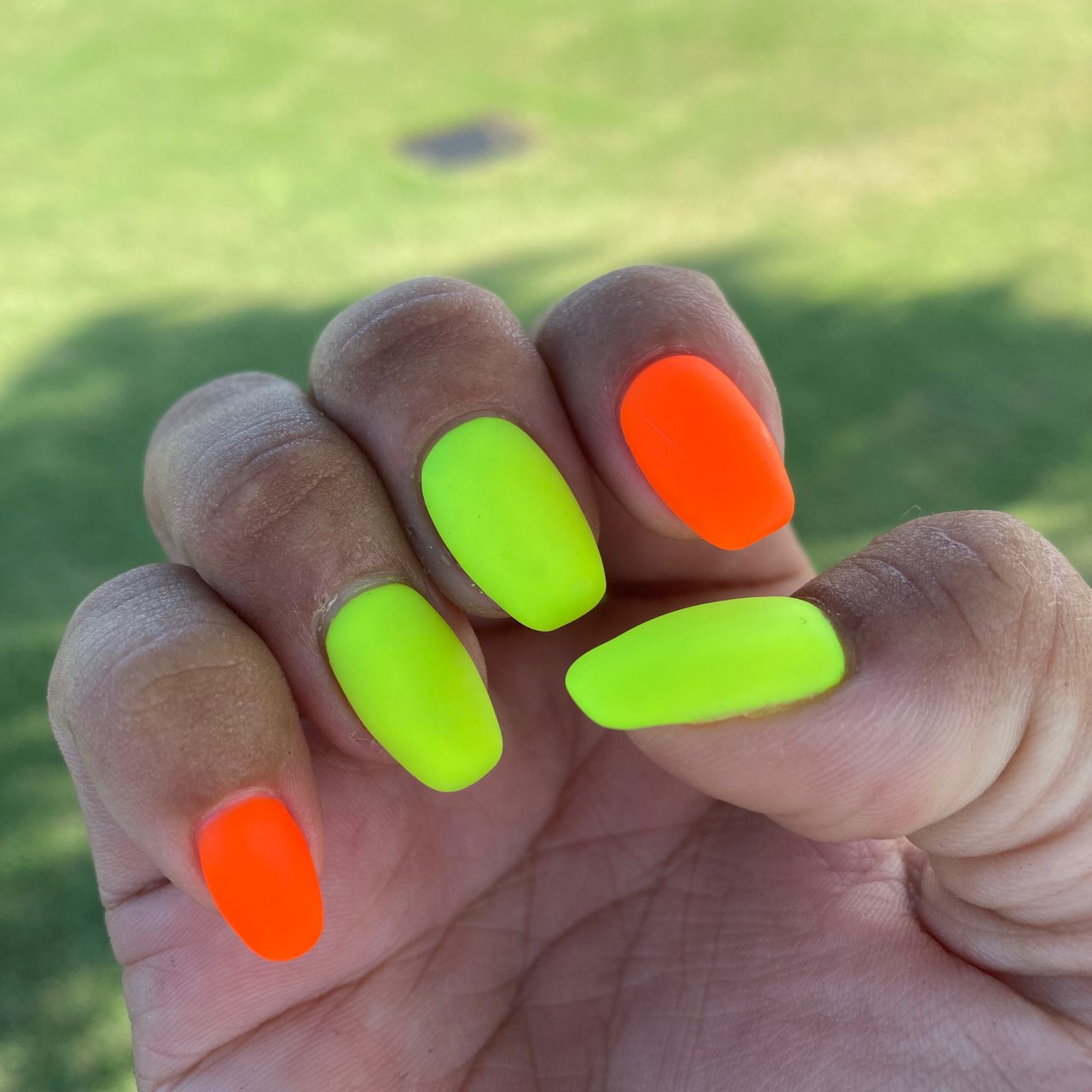 夏 ハンド ワンカラー マット ミディアム えなのネイルデザイン No ネイルブック