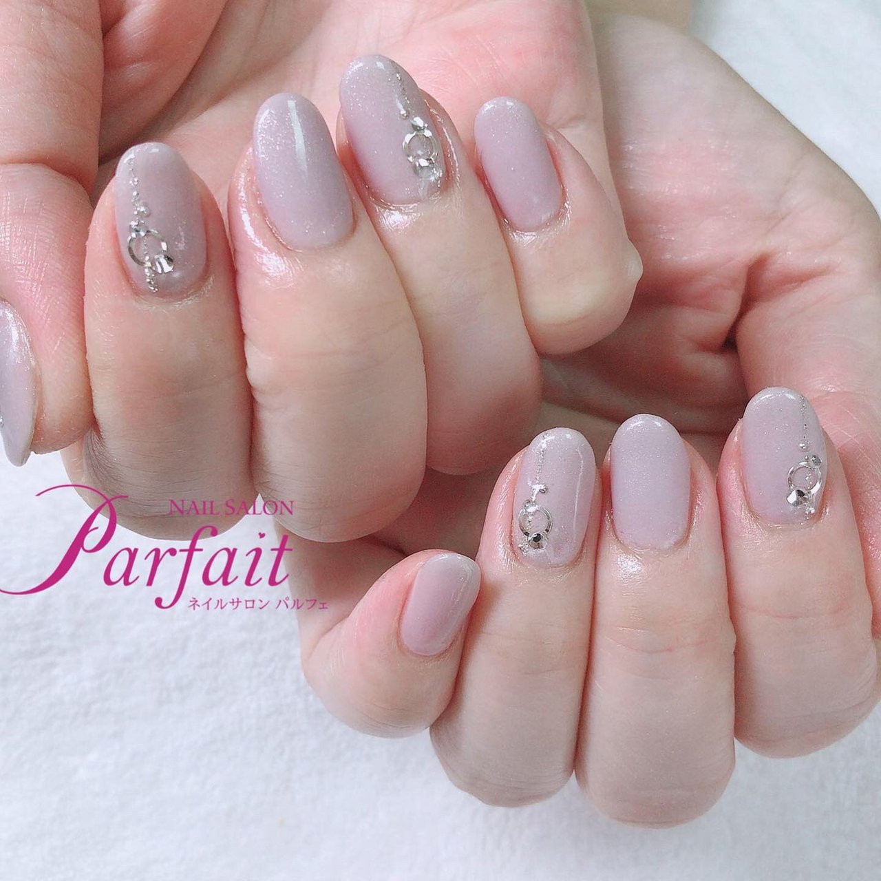 ハンド シンプル グレージュ ジェルネイル お客様 Mami Nail415のネイルデザイン No ネイルブック