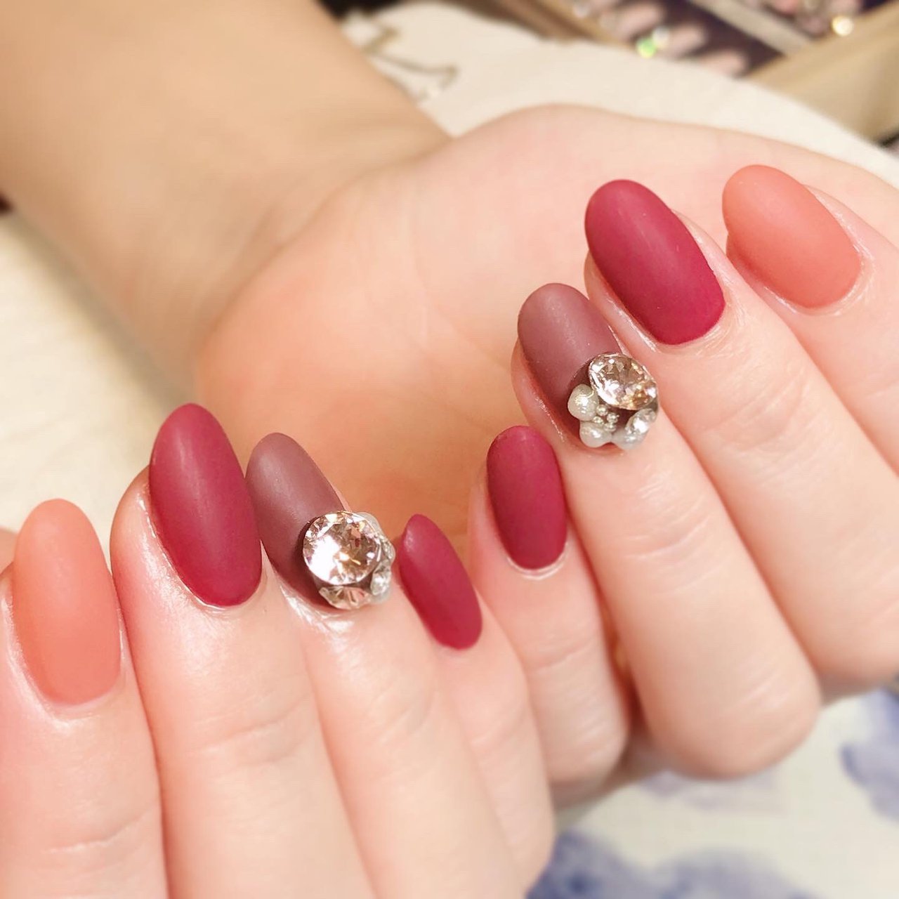 秋 冬 成人式 バレンタイン ハンド 溝の口 Nail Trees ネイルトゥリース のネイルデザイン No ネイルブック