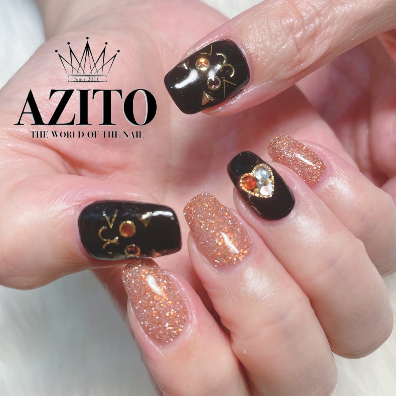 秋 ハロウィン ハンド ビジュー ワンカラー Azito Nailのネイルデザイン No ネイルブック